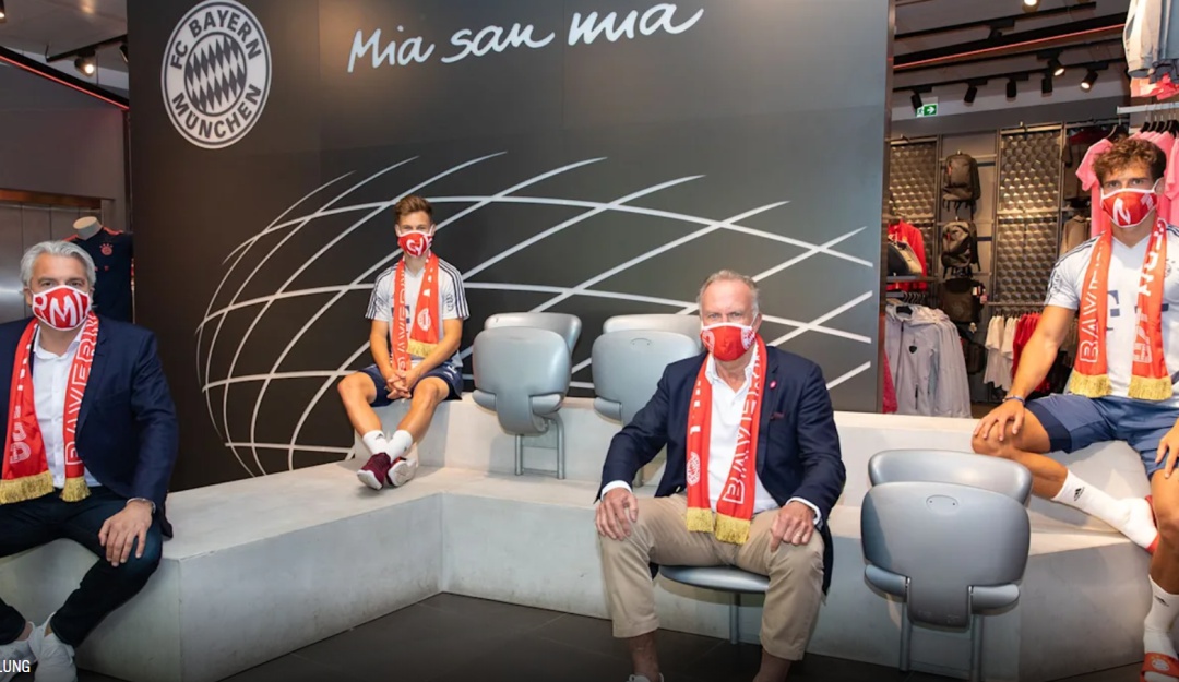 Bayern Múnich 100 mil tapabocas: Bayern vendió 100 mil tapabocas con los colores del club en 24 horas