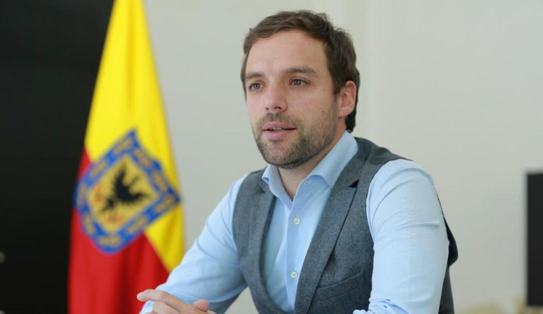 Día sin IVA: "No compres en comercios que abusan del consumidor", secretario Gómez