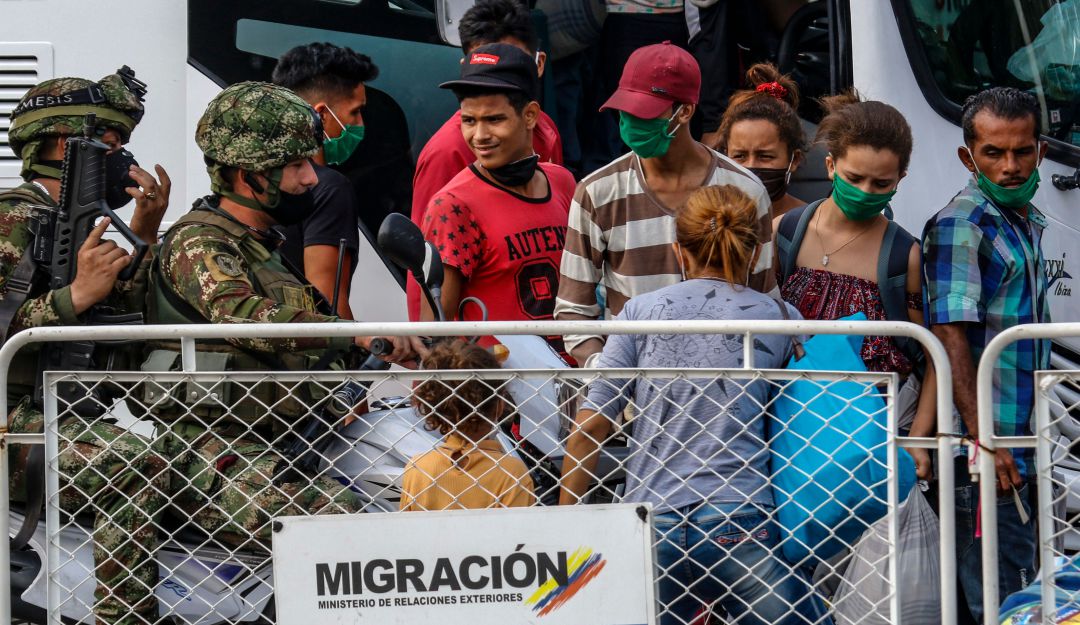 Venezolanos en Colombia: Cerca de 12 mil venezolanos han regresado a su país, según Migración