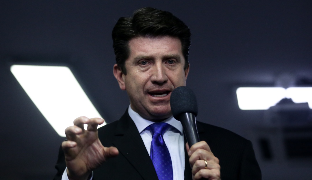 Compra de camionetas gobierno Duque: "Las nuevas camionetas son necesarias para la seguridad del presidente"