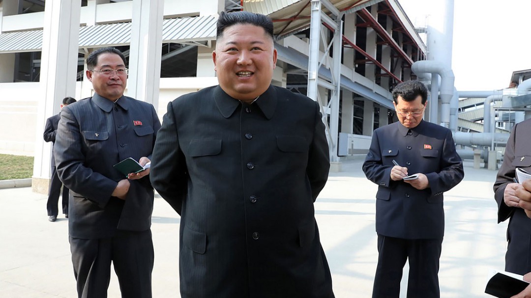 Aparece Kim Jong-Un tras 20 días 'desaparecido'