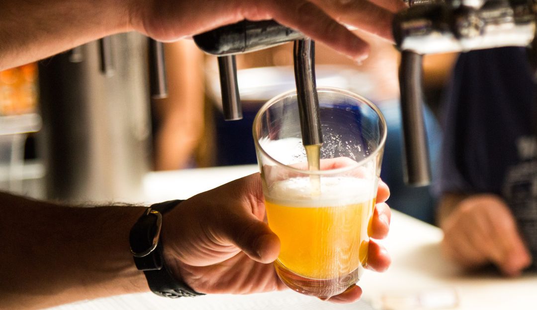 Cerveza Francia coronavirus: 10 millones de litros de cerveza se destruirán en Francia por coronavirus