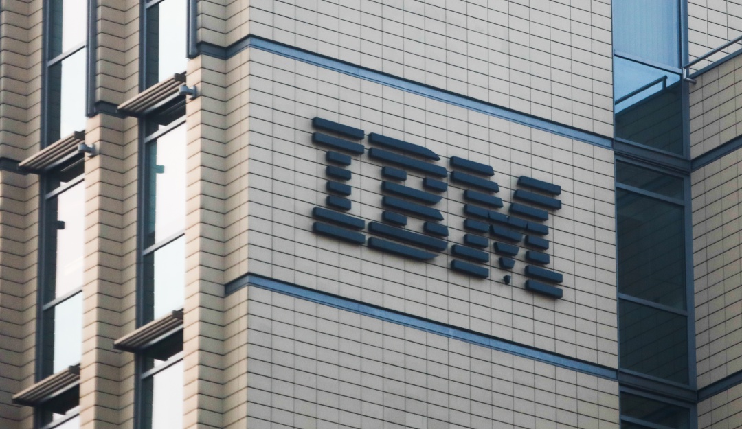 Cursos virtuales IBM: Plataforma gratuita de educación digital de IBM disponible ya en español