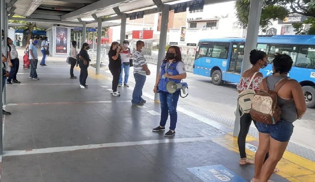 MIO: Denuncian máquinas de recarga del MIO defectuosas MIO: Denuncian máquinas de recarga del MIO defectuosas