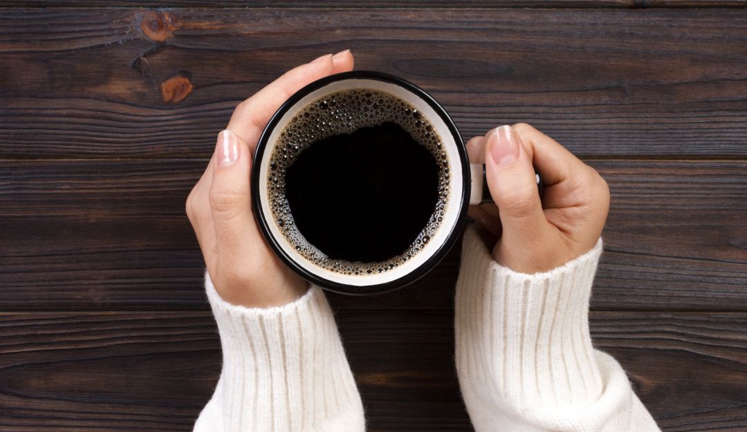 Coronavirus prevención cura: Falso: el café no previene ni cura el coronavirus