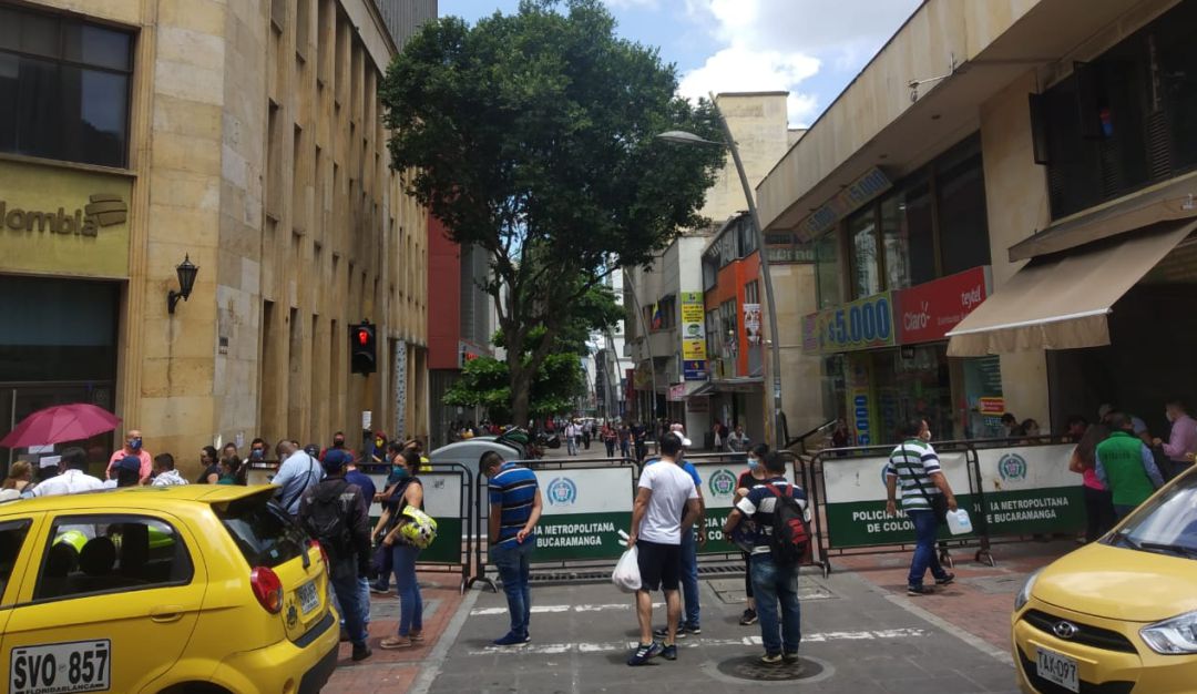 Rota pico y cédula lunes Bucaramanga mercar diligencias bancarias: Hoy rota pico y cédula en el área