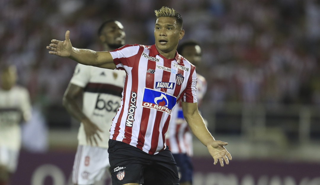 Teófilo Gutiérrez hincha estadio finales: "Acá les falta mucho a los hinchas, solo van al estadio en las finales"