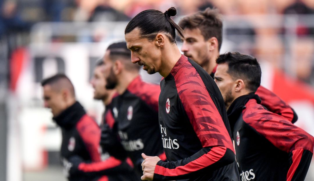 Zlatan Ibrahimović durante un entrenamiento con el AC Milán.
