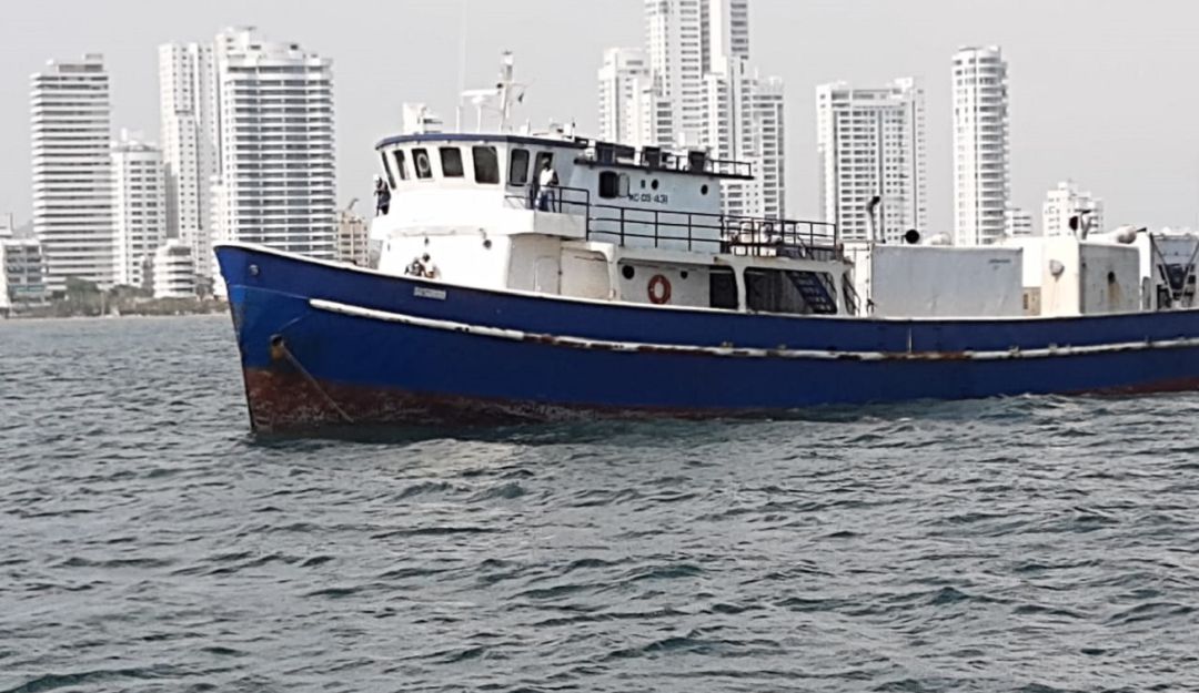 Embarcación Susurro Cartagena: Embarcación 'Susurro' llega a la bahía de Cartagena para cumplir cuarentena