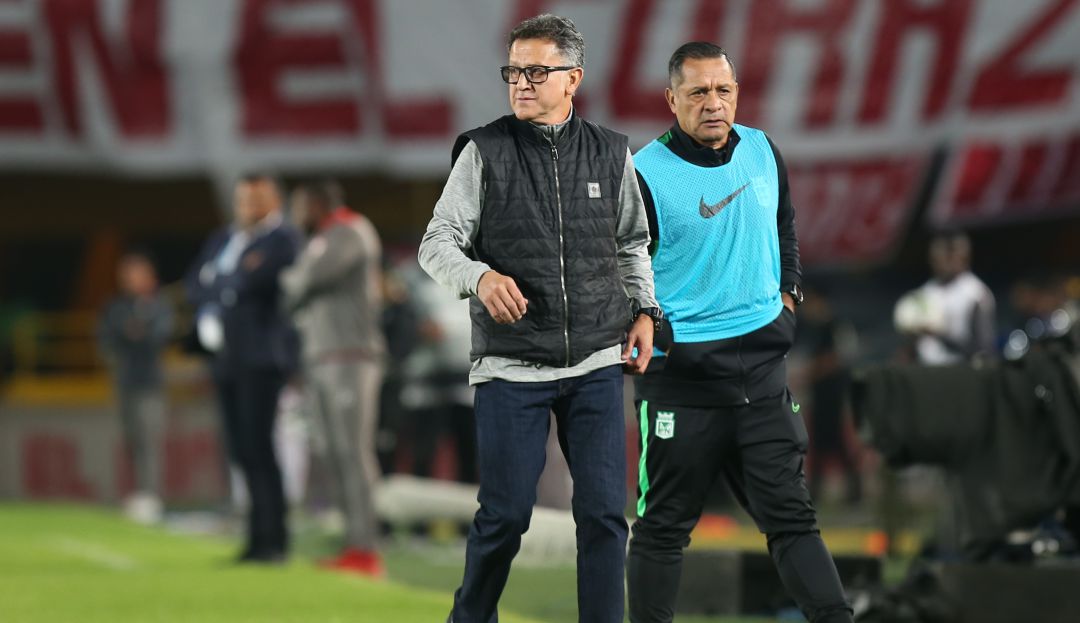 COVID-19 en el fútbol colombiano: Juan Carlos Osorio renueva su contrato por seis meses más