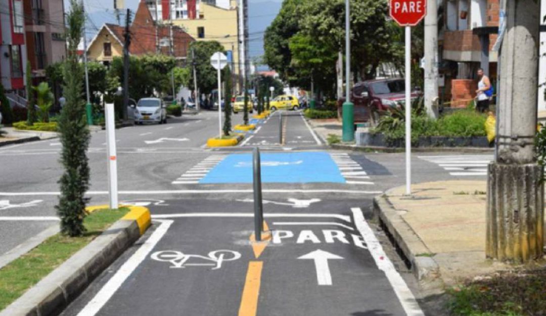 Noticias Bogotá: Mujer perdió ojo por tubo en ciclorruta: Mujer perdió un ojo por tubo en ciclorruta de Bogotá