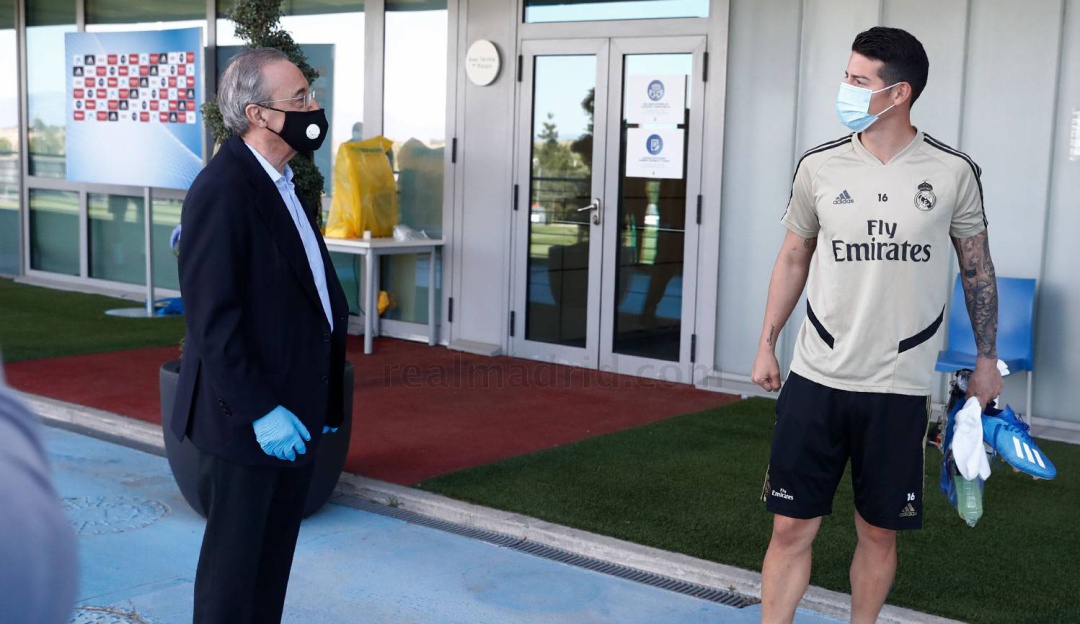 James Rodríguez Florentino Pérez Real Madrid: James dialogó con Florentino Pérez e hizo trabajos con el balón