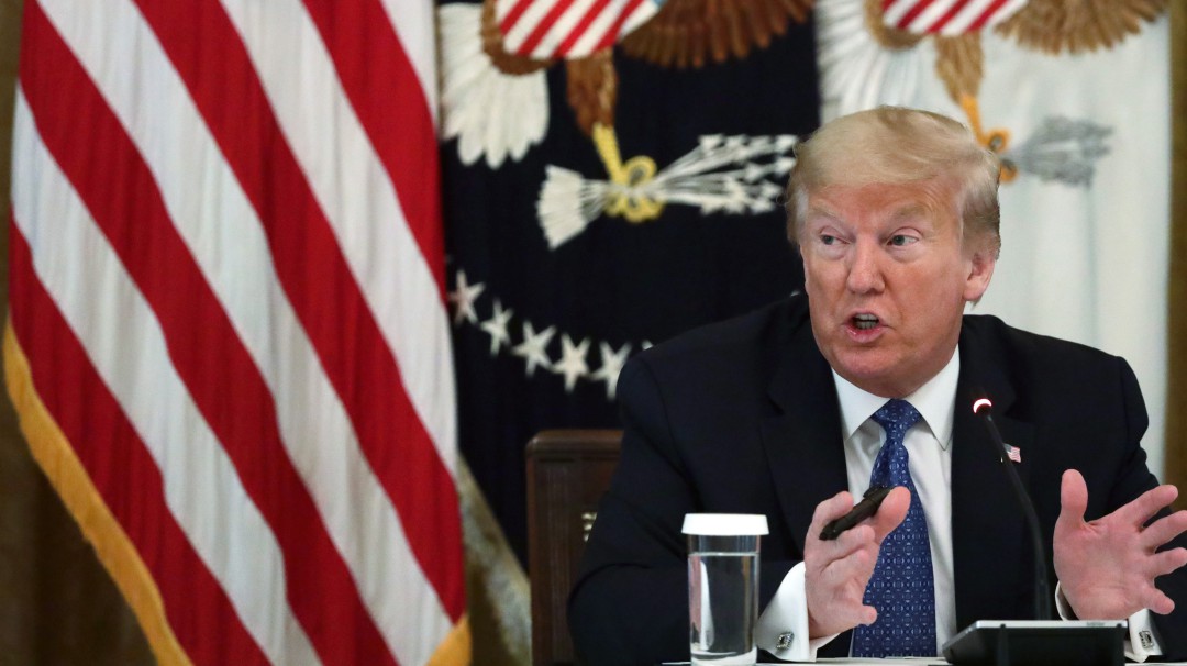 Trump anuncia retiro de EEUU de Tratado de Cielos Abiertos