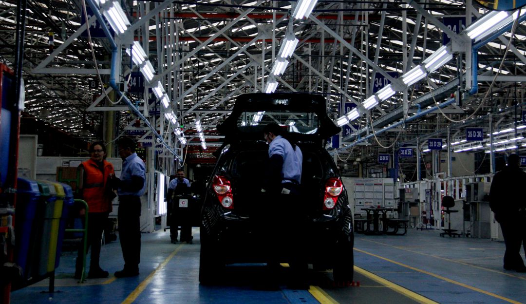 Sector automotriz Colombia: Concesionarios van regresando lentamente a sus actividades en el país