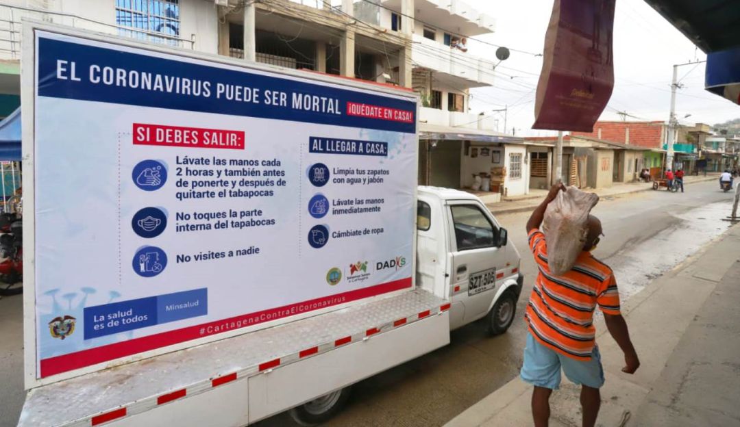 Carro valla coronavirus: Carro valla recorre el sur de Cartagena con mensajes sobre el coronavirus