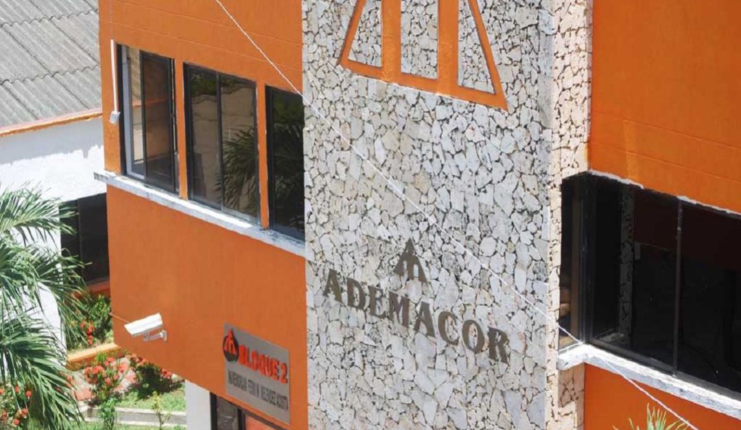 Ademacor denuncia desvinculación de maestros Secretaría de Eduación Córdoba: Ademacor denuncia desvinculación de maestros de forma arbitraria en Córdoba