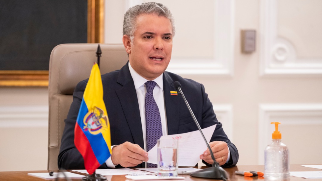 Duque pide 'todo el peso de la ley' a promotores de tráfico de personas