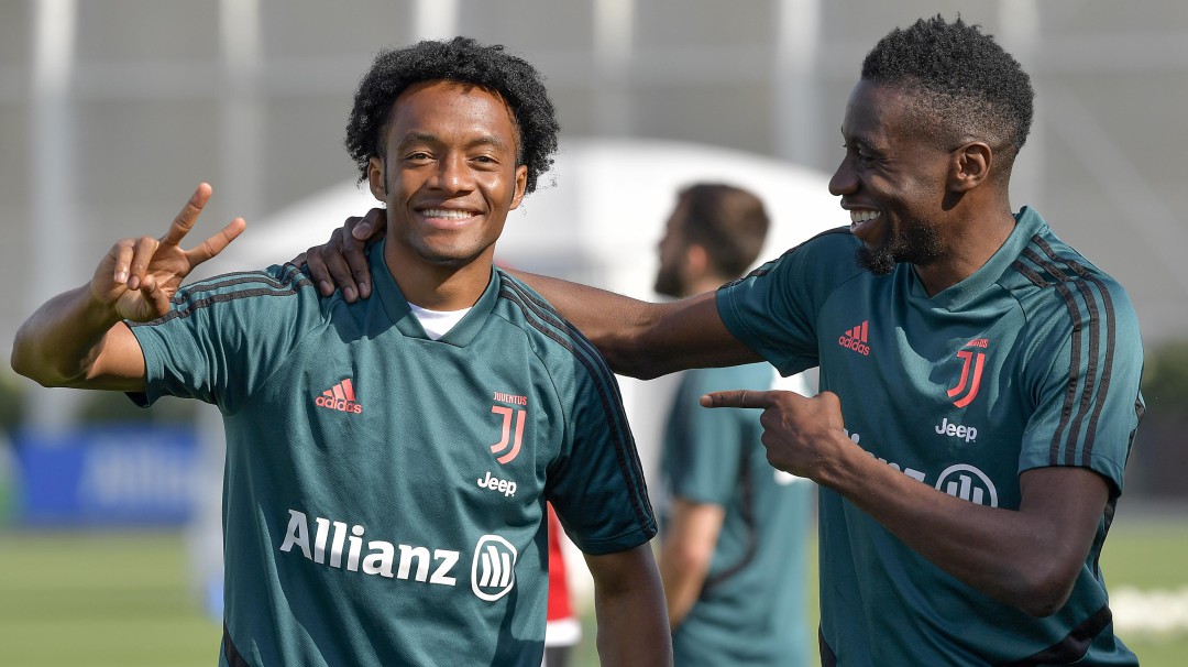 Con golazos, Juventus recuerda a Cuadrado en su cumpleaños 32
