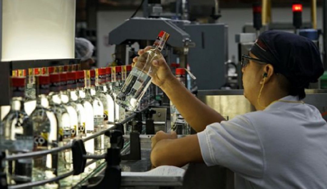 Industria Licorera del Valle: Industria Licorera del Valle se asocia con la Licorera de Antioquia