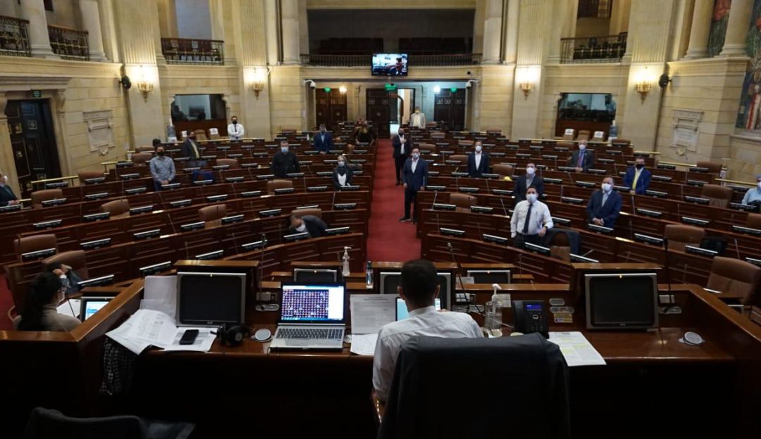 Deudas: Aprobado proyecto de borrón y cuenta nueva para deudores morosos