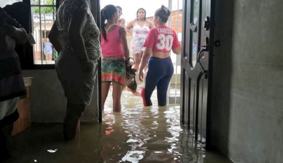 EMERGENCIAS POR LLUVIAS: Nuevamente se desbordó el arroyo Hospital