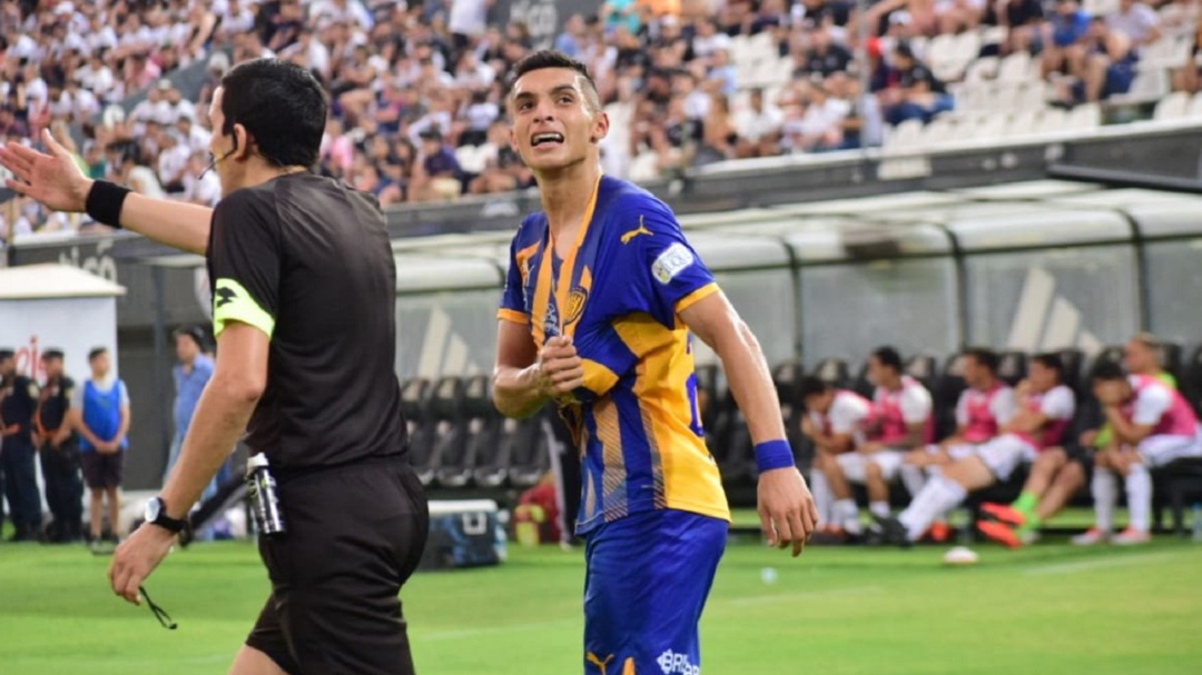 Conozca a Kevin Serna, delantero colombiano que se fue al fútbol paraguayo
