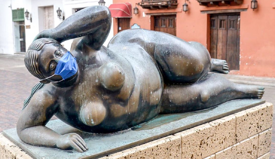 Cumpleaños de Cartagena: En Cartagena, estatuas lucen tapabocas para llevar prevención del COVID-19