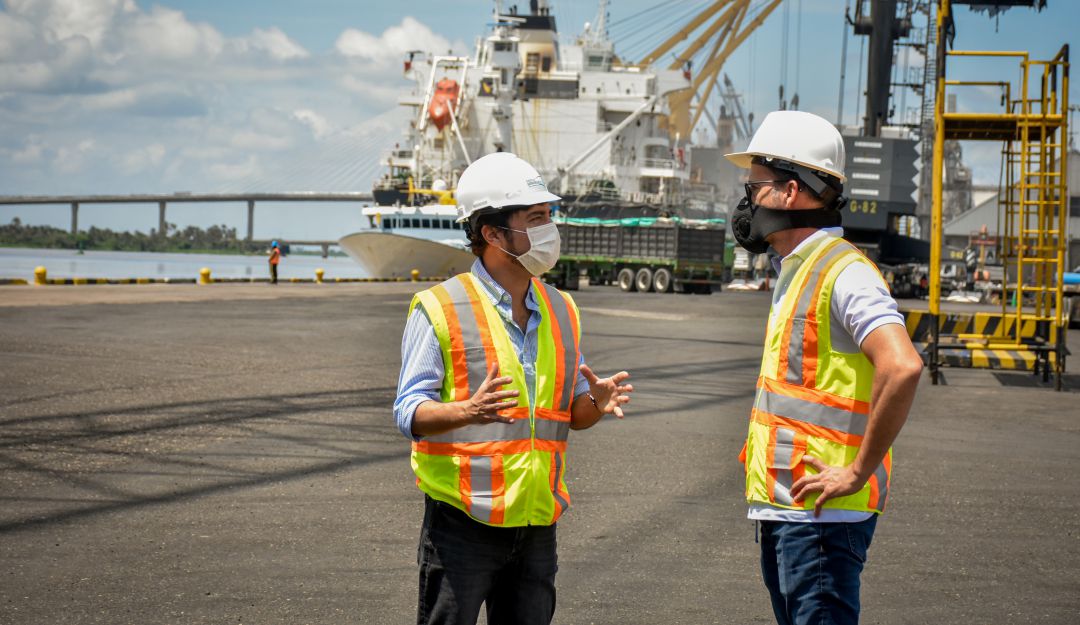 COMERCIO EXTERIOR: Puerto de Barranquilla ejemplo de mover economía de manera segura: Alcalde