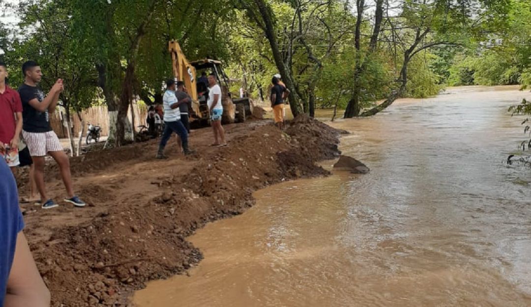 Inundaciones en el sur de Bolívar: Minería ilegal y tala de árboles aumentan riesgo de inundación en Bolívar