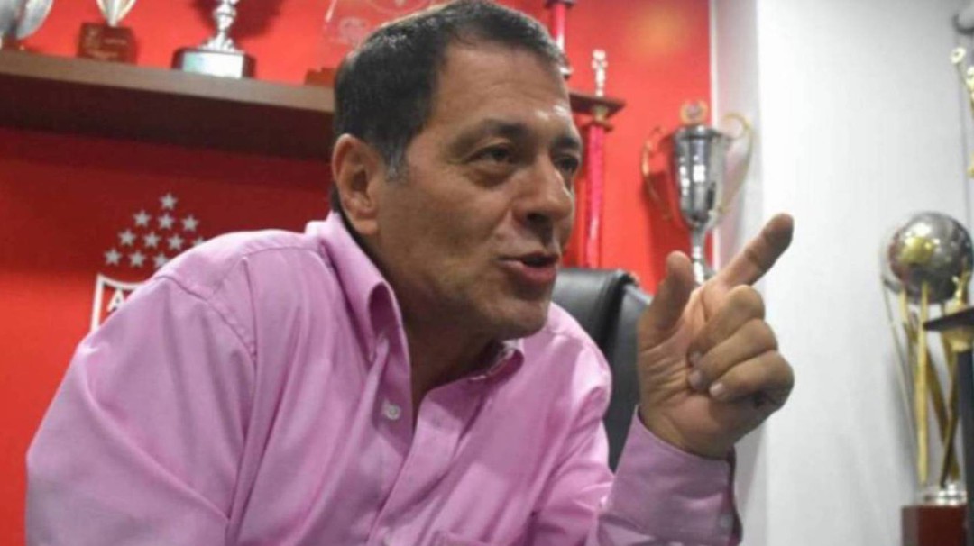 "Acolfutpro se la pasa extorsionando a los clubes": Tulio Gómez