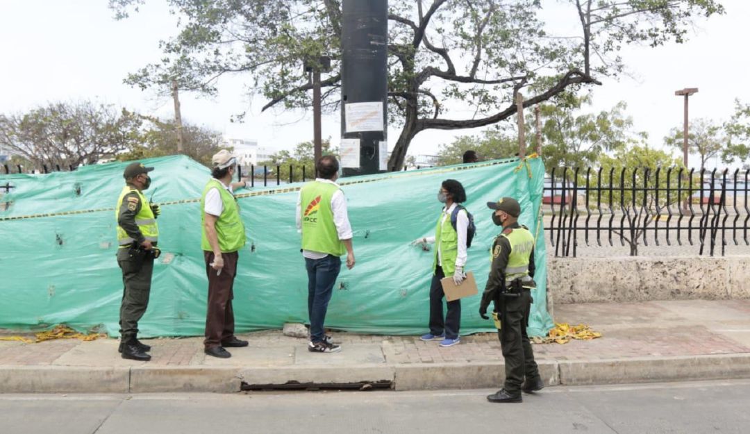 Instalación antena en Cartagena: IPCC suspende instalación de antena en la calle del Arsenal en Cartagena