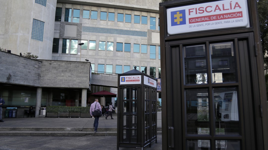 Policías usaron caso ‘Ñeñe’ para chuzar teléfonos de forma ilegal