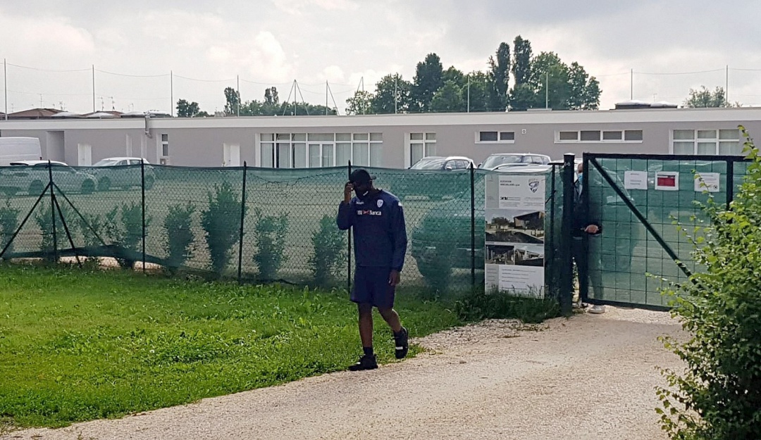 Brescia puerta en la cara Mario Balotelli: Brescia le prohibió la entrada al entrenamiento a Mario Balotelli