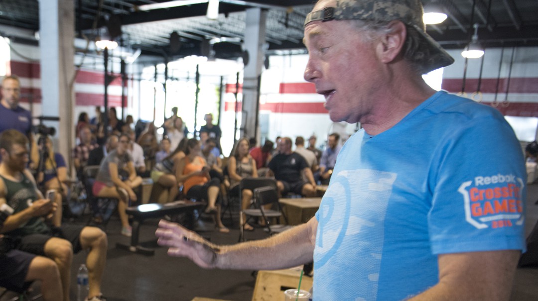 Creador de CrossFit perdió contrato de 10 años con Reebok por tuit racista