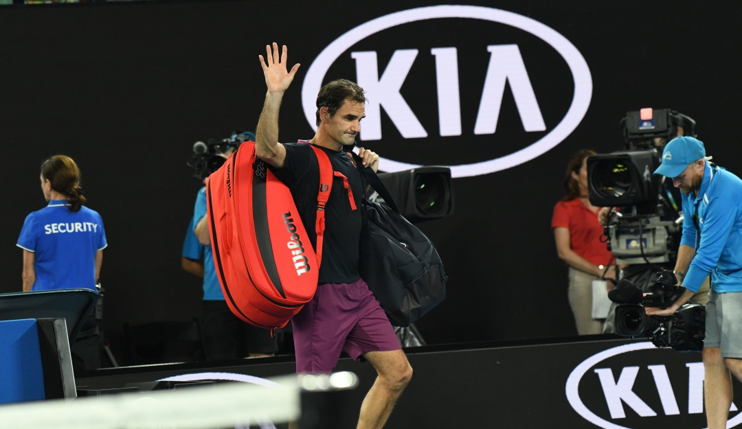 Federer lesión: Roger Federer volvió a operarse la rodilla y dijo adiós al 2020