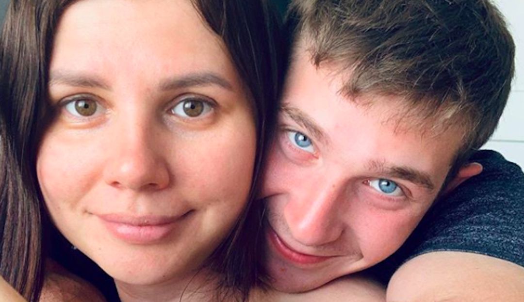 Influencer rusa: Influencer rusa reveló que espera un bebé con el hijo de su exesposo