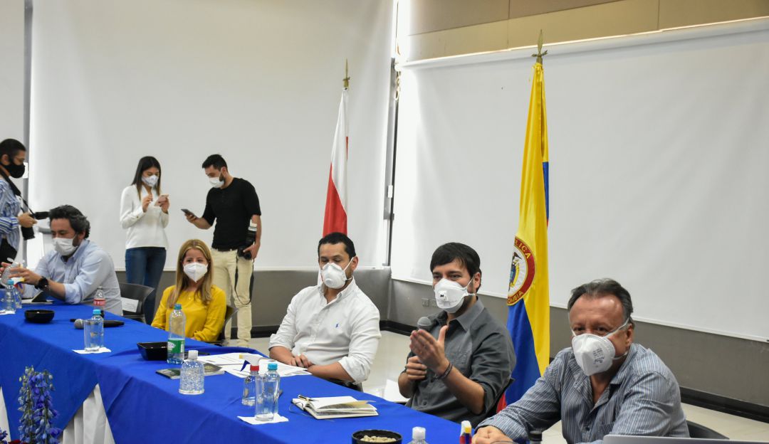 MEDIDAS PARA EVITAR CONTAGIOS: Decretan toque de queda en Barranquilla por aumento de casos de COVID-19