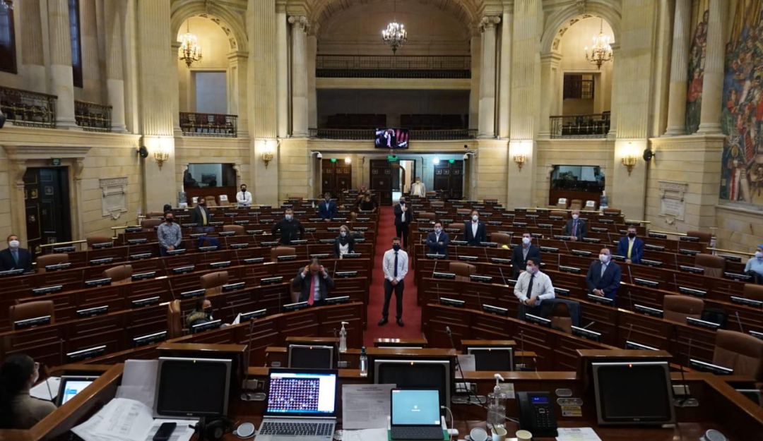 Proyecto borrón y cuenta nueva: Luz verde de Congreso a proyecto borrón y cuenta nueva a deudores morosos