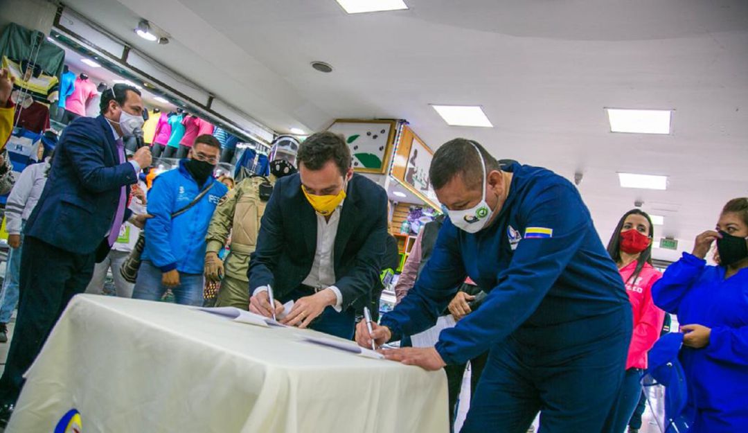 Noticias Bogotá: Desaparecen tradicionales madrugones y llega los trasnochones en Bogotá