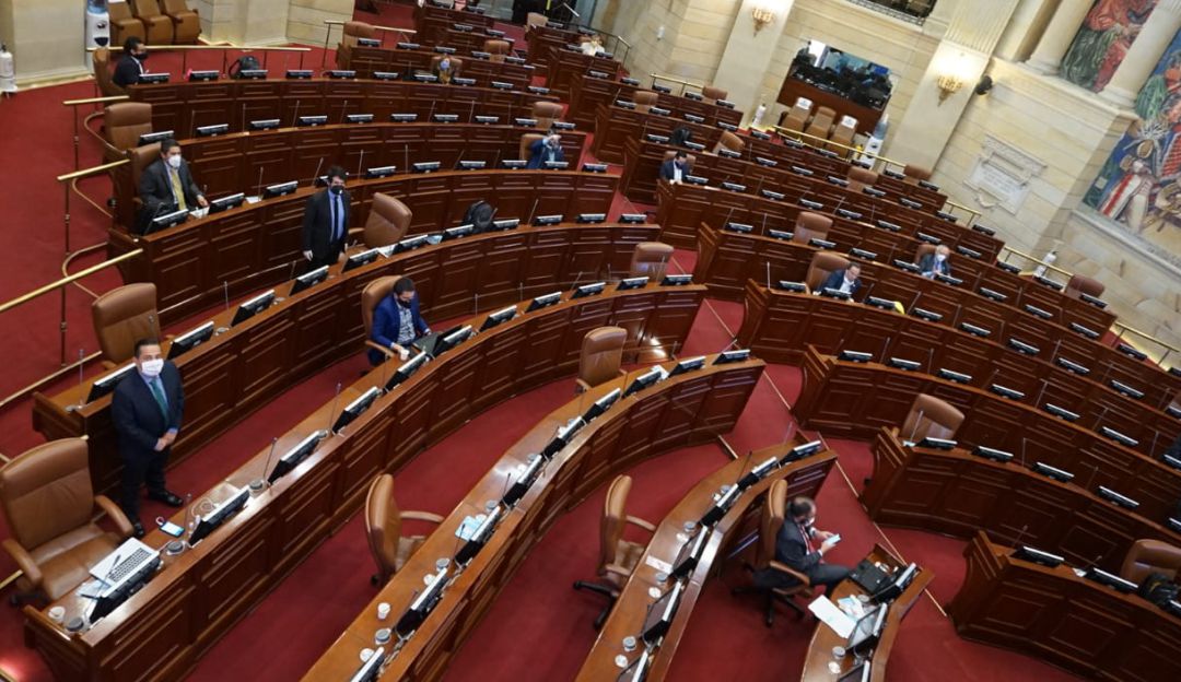 Pasantías y prácticas profesionales: Congreso aprueba proyecto que facilita empleo para jóvenes