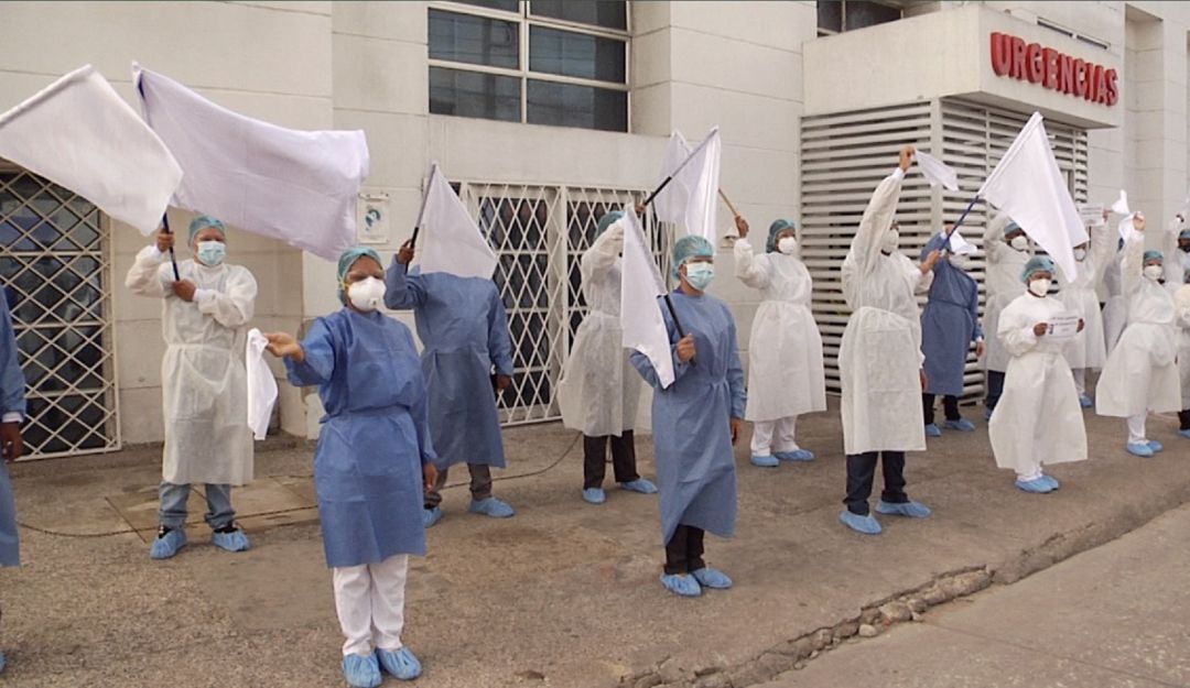 Personal sanitario en Cartagena: Nos impiden comprar: Empleados de la salud en Cartagena