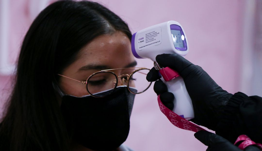 Aumentan las cifras de contagios, hospitalizaciones y muertes por COVID 19