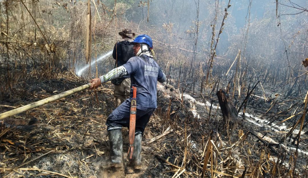 INCENDIO FORESTAL: Se retrasa liquidación de incendio en Salamanca por daño del helicóptero