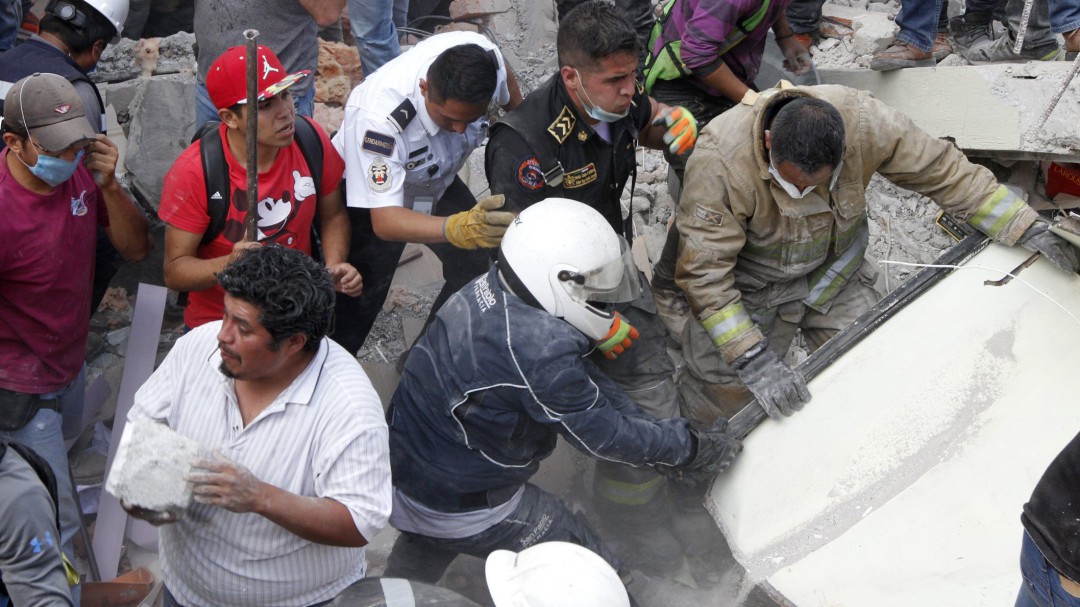Aumentan a seis los muertos y a 500 casas dañadas por terremoto en México