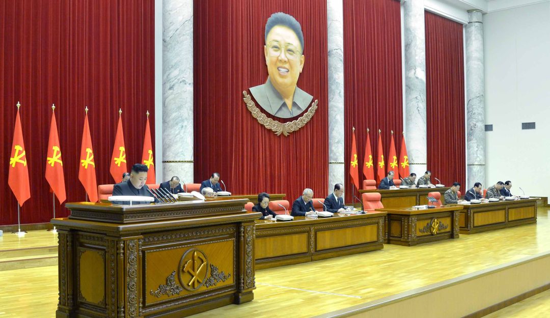 Kim Jong-un suspende planes de reiniciar acciones militares en la frontera