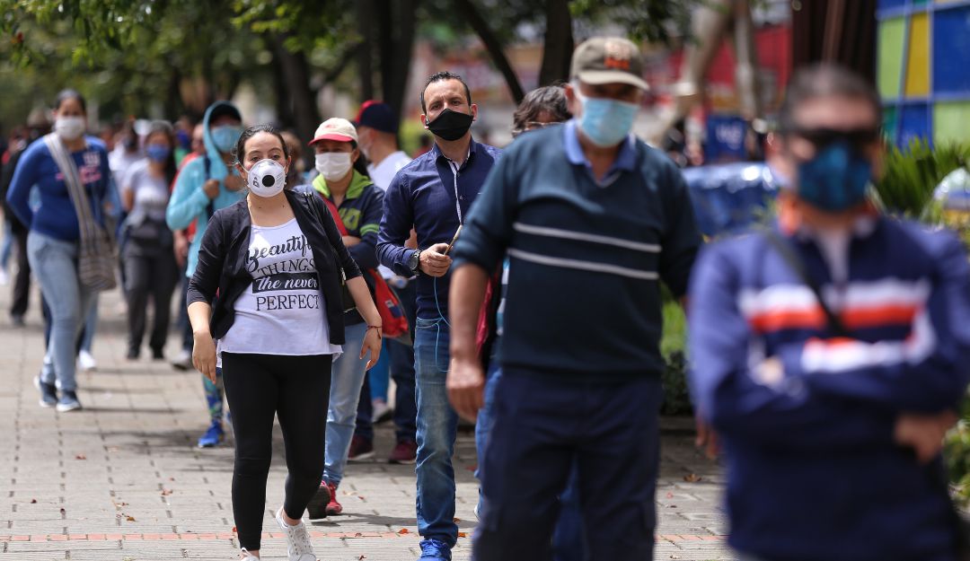 Gobierno de Antioquia pide aislarse a quienes salieron en el Día sin IVA: Gobierno de Antioquia pide aislarse a quienes salieron en el Día sin IVA