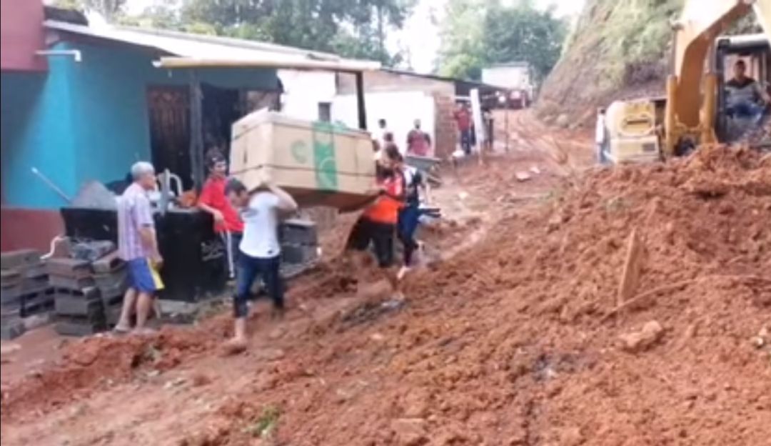 Puerto Berrío y San Luis, afectados por las lluvias en Antioquia: Puerto Berrío y San Luis, afectados por las lluvias en Antioquia