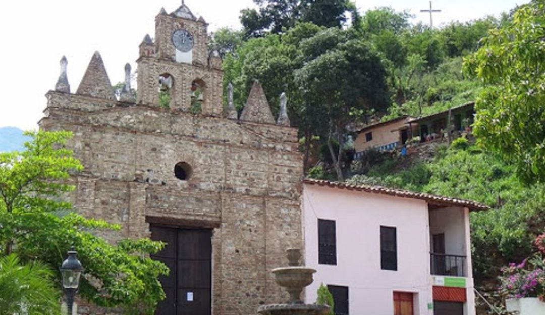 Olaya Antioquia: Olaya pide al Estado ayuda humanitaria y dotación para el hospital