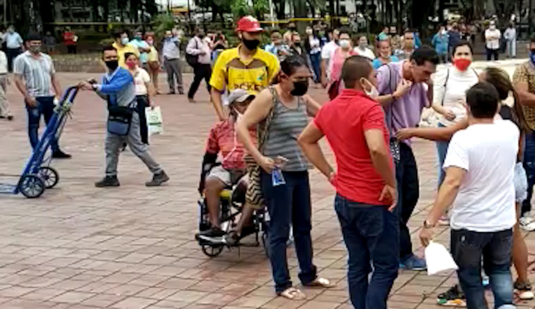 Protesta Neiva: Plantón de estudiantes deja dos heridos en Neiva