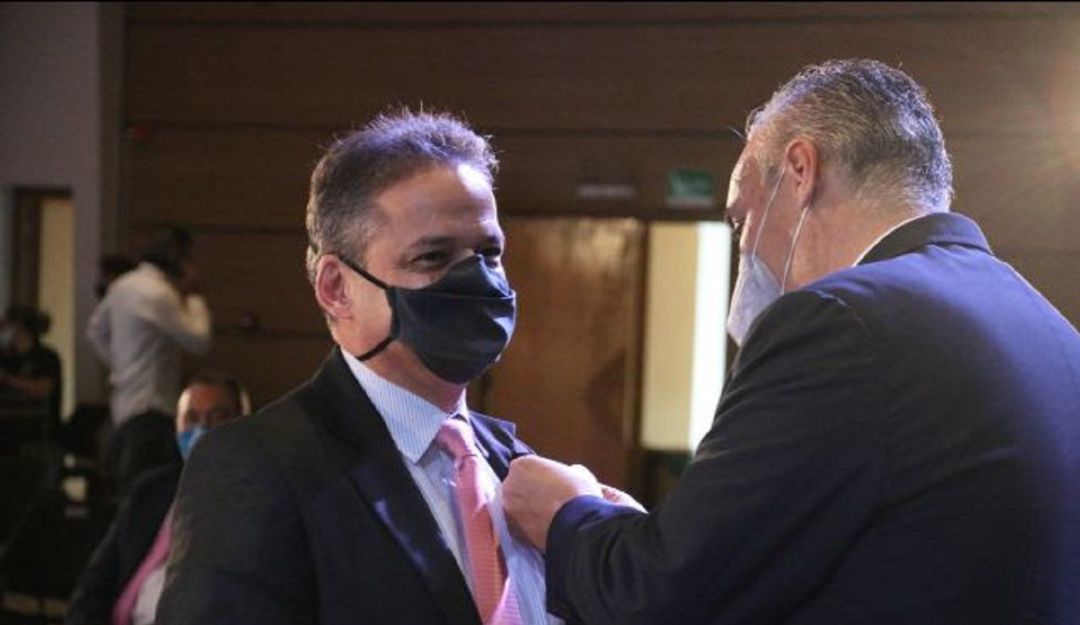 Alcalde encargado de Armenia, Jorge Fernando Ospina fue condecorado hace poco por el gobernador